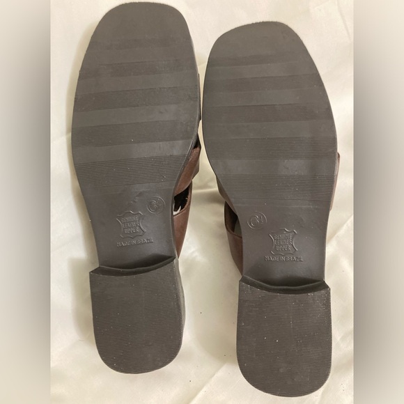 ALLISON CHASE Chucky Leather Mules NWOT - Picture 5 of 6